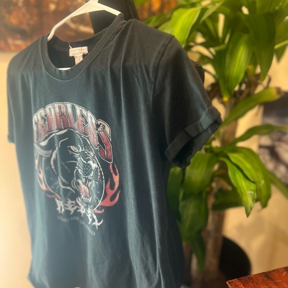 Fearless “Storms Don’t Last Forever” T Shirt Size Large In Guc View 4